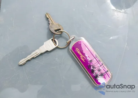 1998 Chevrolet K2500 Fleetside from USA, damaged, VIN 1GCGK29R2WE162374